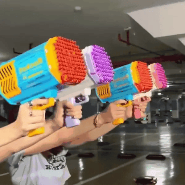 https://www.kumiee.com/cdn/shop/files/gun_gif.webp?v=1720649798&width=1500 Rocket Bubble Gun